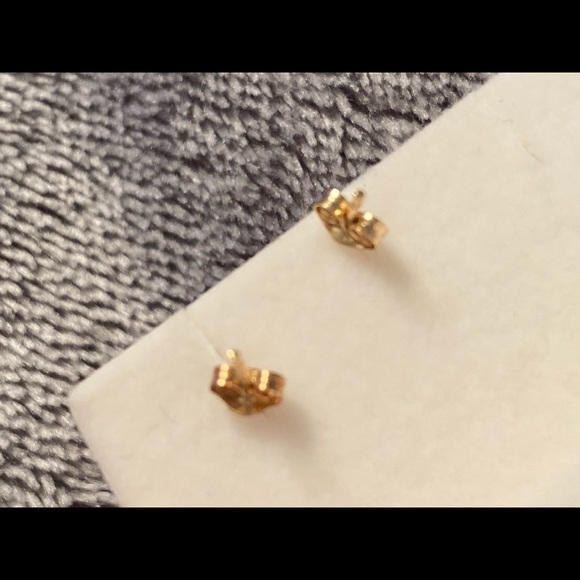 14k CARTILAGE EARRINGS! - Picture 2 of 5